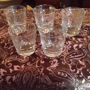 Set of Clear Glass Whisky Tumblers